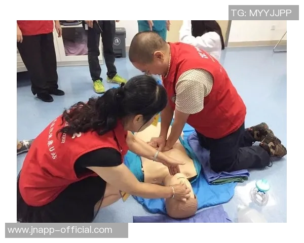 巴尔扎利强调球员健康的重要性并呼吁普及急救知识培训