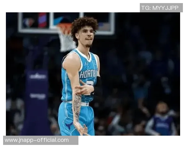 拉梅洛鲍尔时隔三场重返赛场感谢全队健康状态重拾比赛乐趣